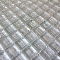 muestra de mosaico de vidrio para ducha italiana Crystal Neutre