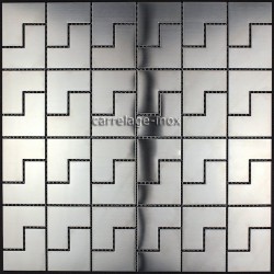 Shower in stainless stell mosaic sample spiro