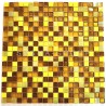 Mosaico de vidrio Malenka en tonos dorados y amarillos para baños modernos.