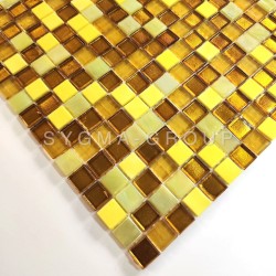 Azulejo mosaico Malenka ideal para salpicaderos de cocina o duchas.